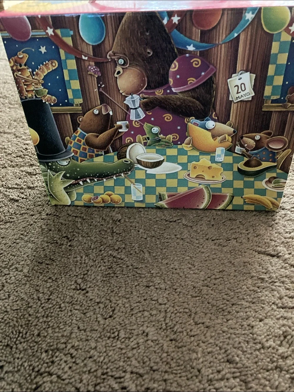 Mud puppy puzzle 70 pieces comes in original box large pieces complete!